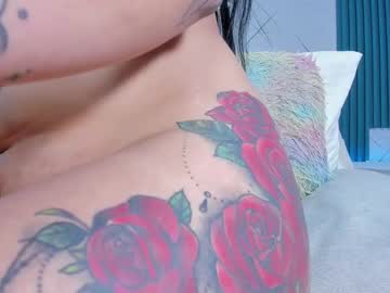 Hallie_Mansur Chaturbate stream image from May 13, 2025
