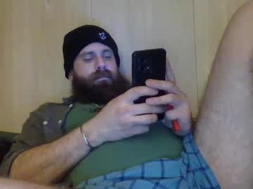 Huskygengar22 Chaturbate stream image from May 13, 2025