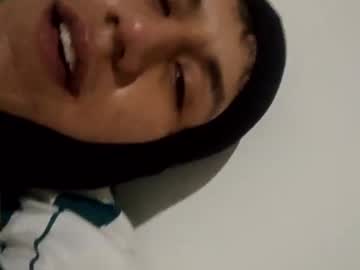 Jorimadu111 Chaturbate stream image from May 13, 2025