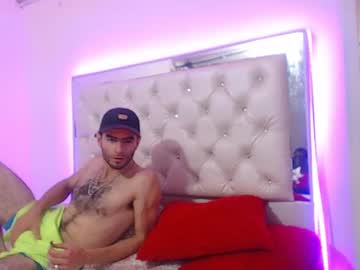 Kamilathopsom Chaturbate stream image from May 14, 2025