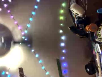 Bigdguy84 Chaturbate stream image from May 14, 2025
