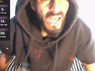 Dnlboxmystery Chaturbate stream image from May 14, 2025