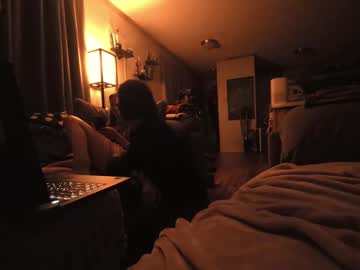 Applejack11 Chaturbate stream image from May 14, 2025
