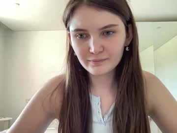 Casey_Lu Chaturbate stream image from May 14, 2025