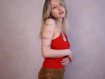 Chpokipoki Chaturbate stream image from May 14, 2025