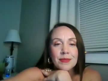 Honeyhamilton Chaturbate stream image from May 14, 2025