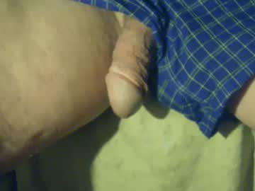 Redford123 Chaturbate stream image from May 14, 2025