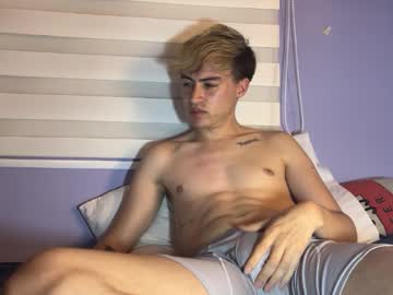 Your_Fav_Twinkk Chaturbate stream image from May 14, 2025