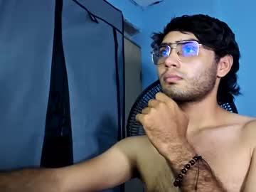 Stramberrydream Chaturbate stream image from May 14, 2025