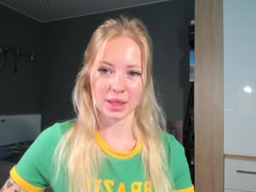 E___Lisa Chaturbate stream image from May 14, 2025