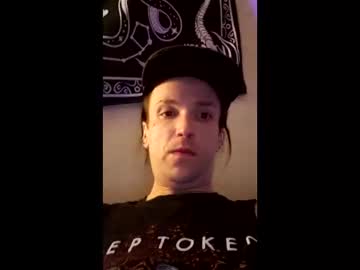 Loathe_Master Chaturbate stream image from May 14, 2025