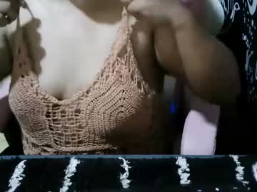 Urasiangirl69 Chaturbate stream image from May 14, 2025