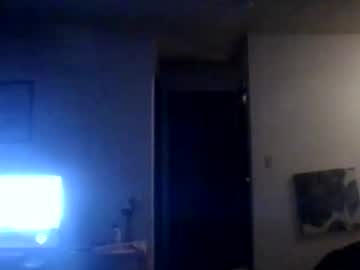 Chri8654 Chaturbate stream image from May 14, 2025