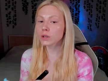 Zairaheart Chaturbate stream image from May 14, 2025