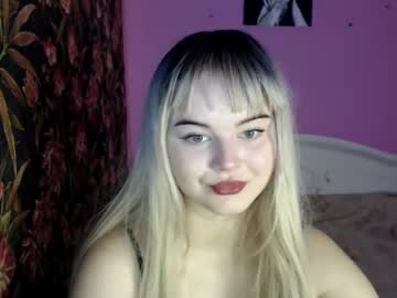 Bela_Wow Chaturbate stream image from May 14, 2025