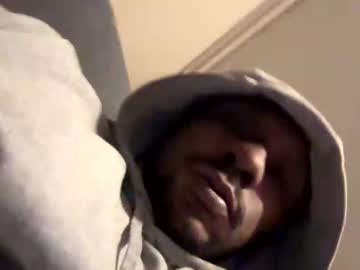 Bigdickarmanii Chaturbate stream image from May 14, 2025