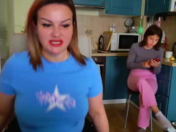 Mishamilf Chaturbate stream image from May 14, 2025