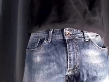 _Mr_West_ Chaturbate stream image from May 14, 2025
