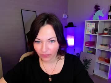 Serena_Woods Chaturbate stream image from May 14, 2025