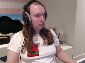 Goodgirlmika Chaturbate stream image from May 14, 2025