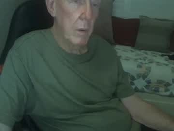 Keespley Chaturbate stream image from May 14, 2025