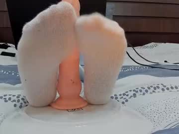 Kinkyrebecca Chaturbate stream image from May 14, 2025