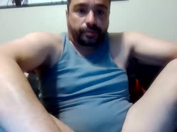 Travistyw1978 Chaturbate stream image from May 14, 2025
