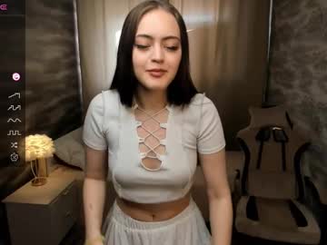 Fannybardy Chaturbate stream image from May 14, 2025