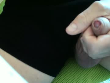 Sim10cm Chaturbate stream image from May 14, 2025