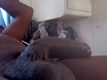 Snorkelextradenair Chaturbate stream image from May 14, 2025