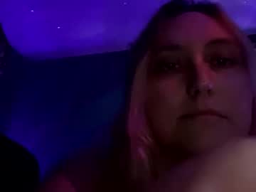 Callienjon Chaturbate stream image from May 14, 2025