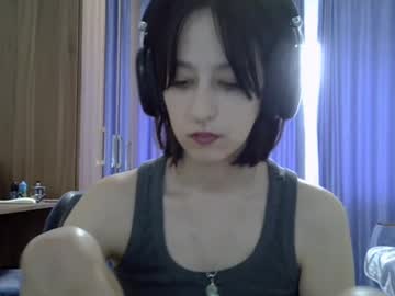 Edythgaulta Chaturbate stream image from May 14, 2025