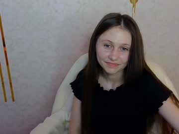 Kellyysss4 Chaturbate stream image from May 14, 2025