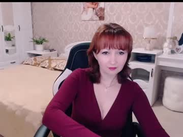 Adelemoran Chaturbate stream image from May 14, 2025