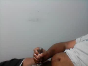 Bkbornny Chaturbate stream image from May 14, 2025