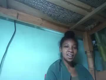 Golda0405 Chaturbate stream image from May 14, 2025