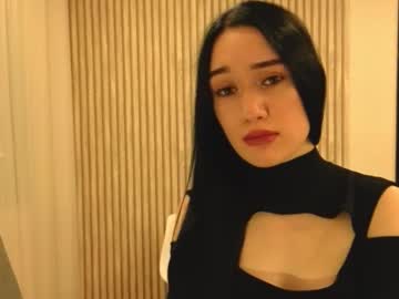 Katushhh Chaturbate stream image from May 14, 2025