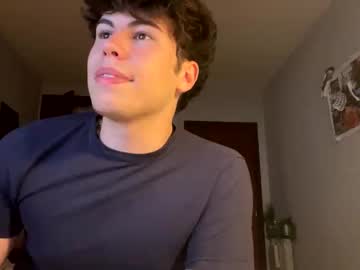 Aydendots777 Chaturbate stream image from May 14, 2025