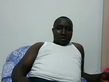 Bigcock384 Chaturbate stream image from May 14, 2025