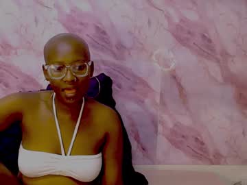 Ebonyolive69 Chaturbate stream image from May 14, 2025