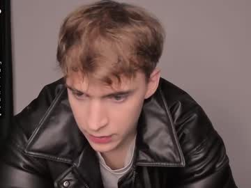 Kevin_Martin8 Chaturbate stream image from May 14, 2025