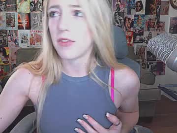 Flirtandpurr Chaturbate stream image from May 14, 2025