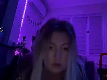 Emiliemi76618 Chaturbate stream image from May 14, 2025