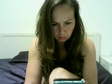 Kristyblondy Chaturbate stream image from May 14, 2025