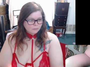 Thiickpeaches Chaturbate stream image from May 14, 2025