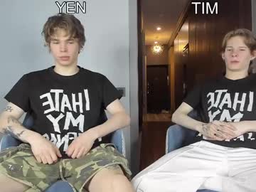 Yen2025 Chaturbate stream image from May 14, 2025