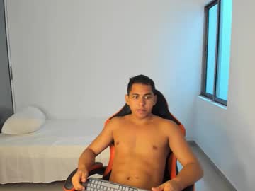 Eduard_Slim Chaturbate stream image from May 14, 2025