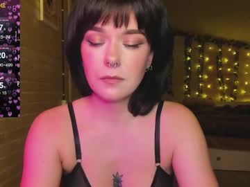 Lilith_Queen_Of_Pain Chaturbate stream image from May 14, 2025