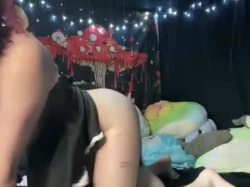 Nyxdivinity Chaturbate stream image from May 14, 2025