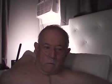 Lvman777 Chaturbate stream image from May 14, 2025